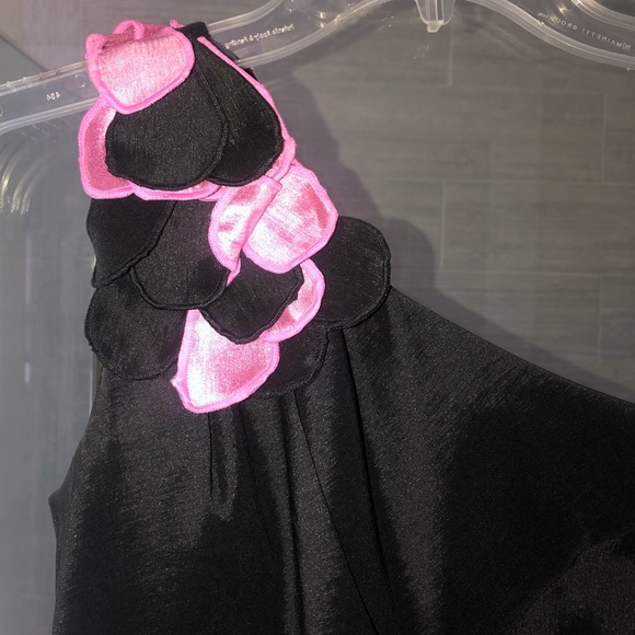 Formal dress - Picture 3 of 6